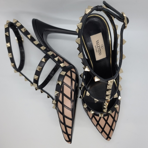 Valentino Garavani Shoes - Valentino Garavani Rockstud Boudoir Pump sz 38 NIB